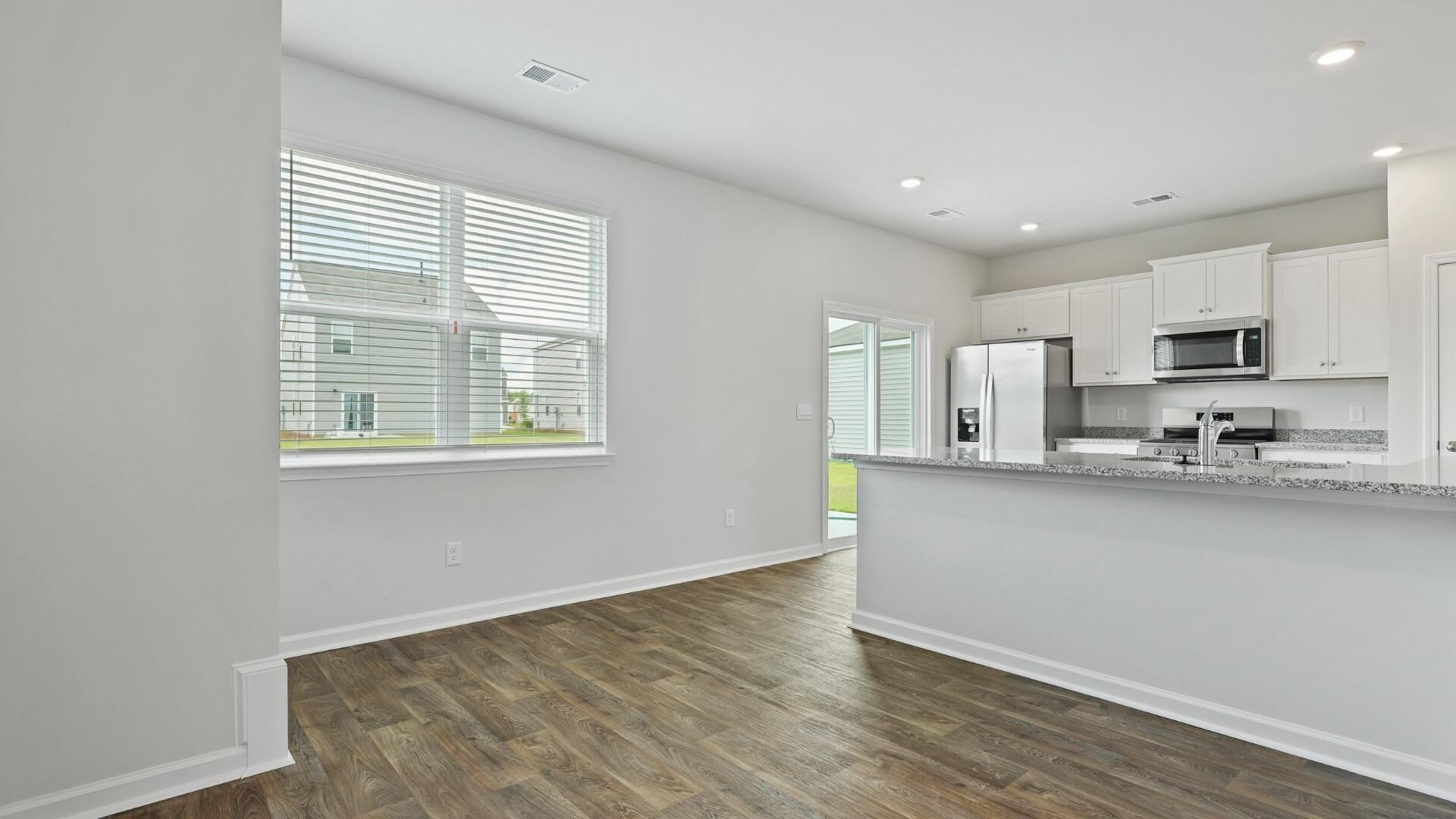 812 Baywood Lane Photo 37