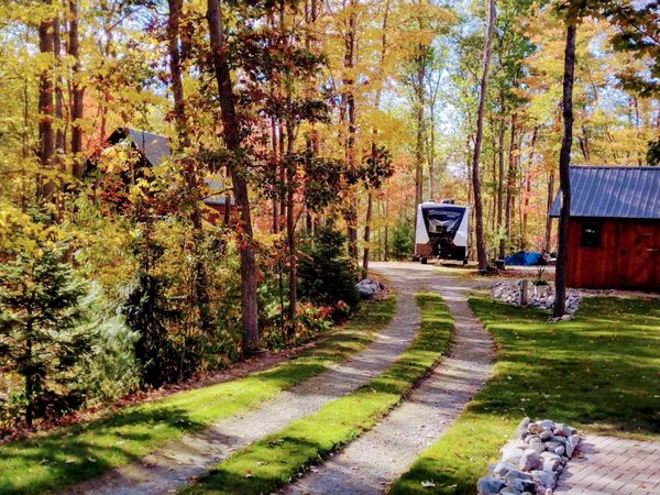 6428 Honey Lane, Johannesburg, MI 49751