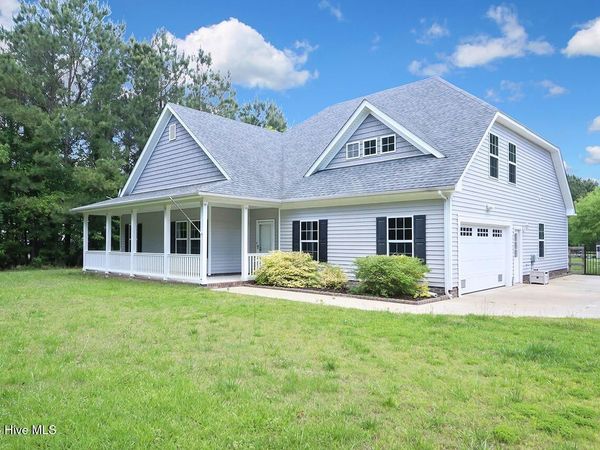 139 Southern Pine Drive , Moyock, NC 27958