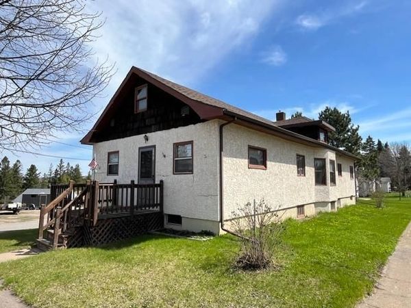 1102 Mckinley Avenue, Eveleth, MN 55734