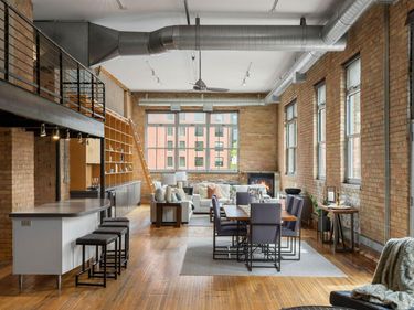 801 Washington Avenue N, Unit 203, Minneapolis, MN 55401