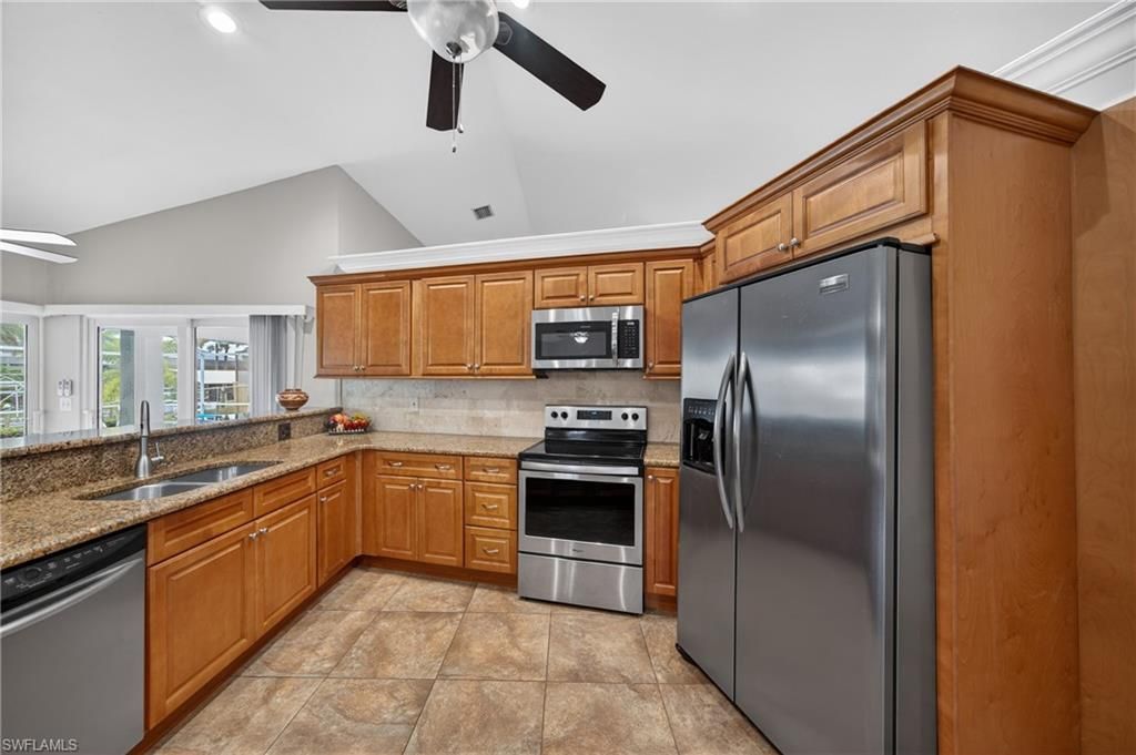 4933 Seville Ct, Cape Coral, FL 33904 Photo