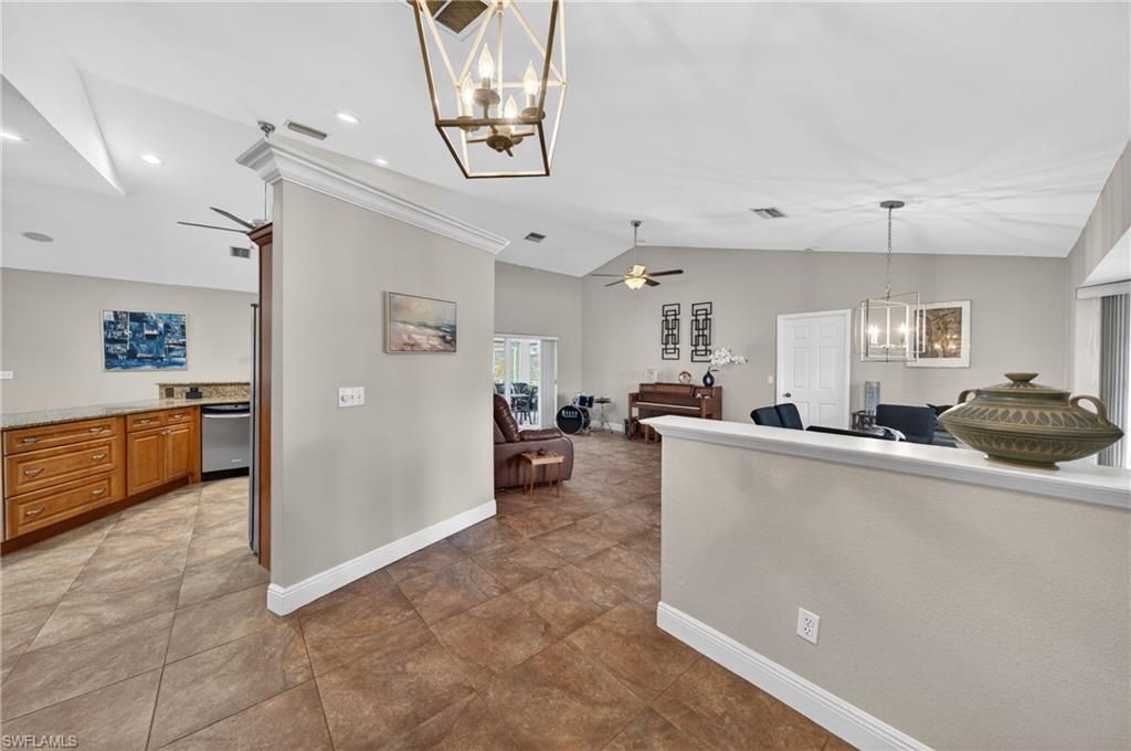 4933 Seville Ct, Cape Coral, FL 33904 Photo