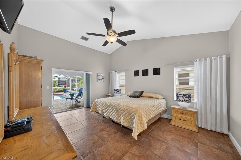 4933 Seville Ct, Cape Coral, FL 33904 Photo