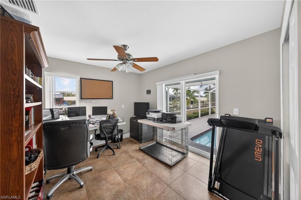 4933 Seville Ct, Cape Coral, FL 33904 Photo