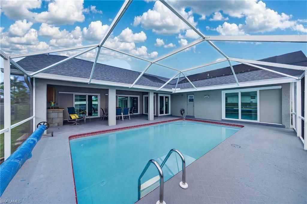 4933 Seville Ct, Cape Coral, FL 33904 Photo