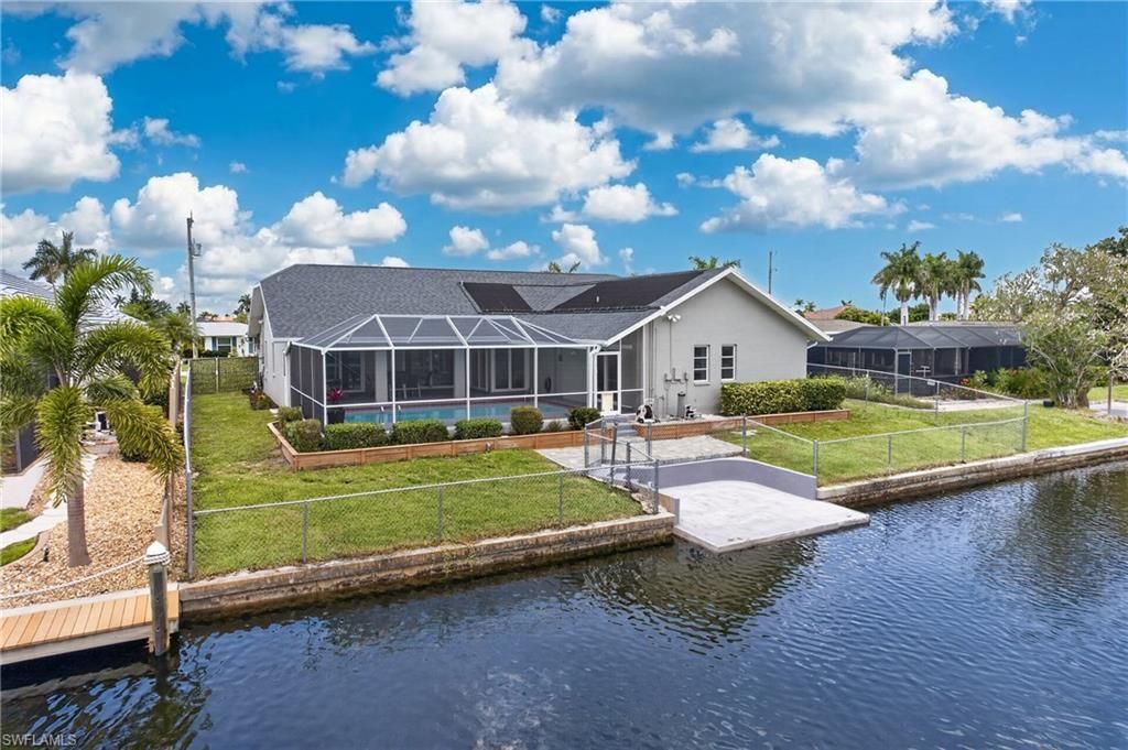4933 Seville Ct, Cape Coral, FL 33904 Photo