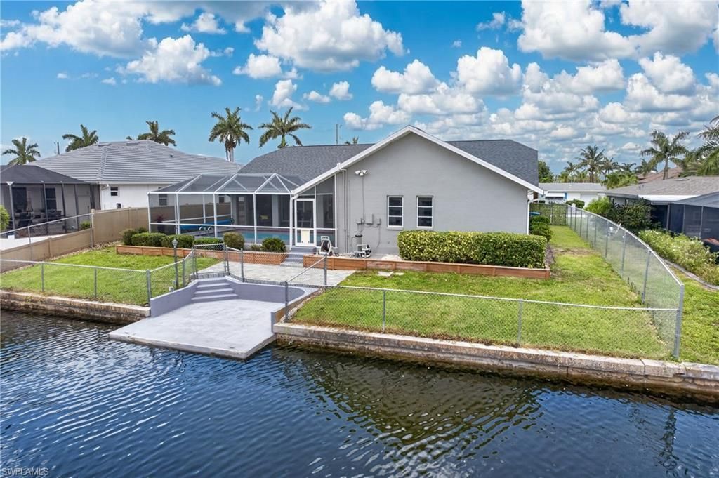 4933 Seville Ct, Cape Coral, FL 33904 Photo