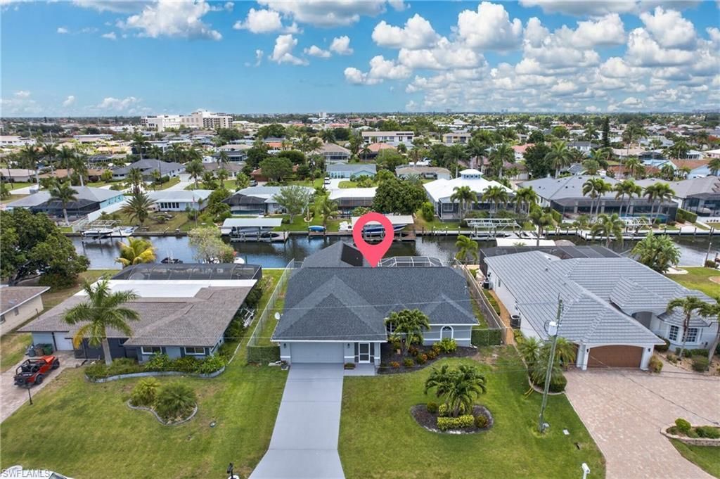 4933 Seville Ct, Cape Coral, FL 33904 Photo