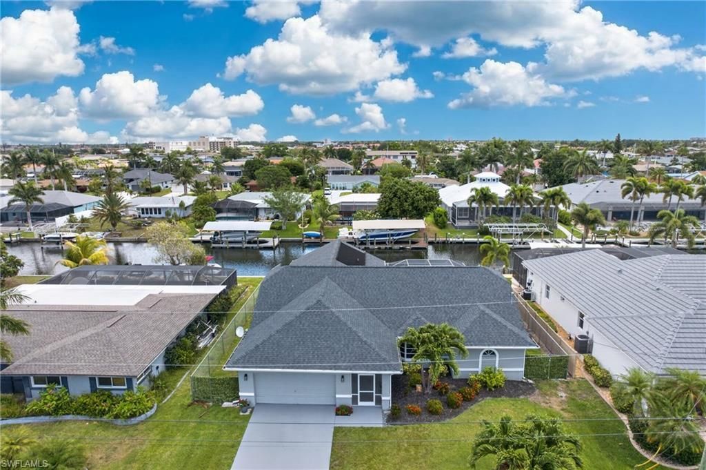 4933 Seville Ct, Cape Coral, FL 33904 Photo