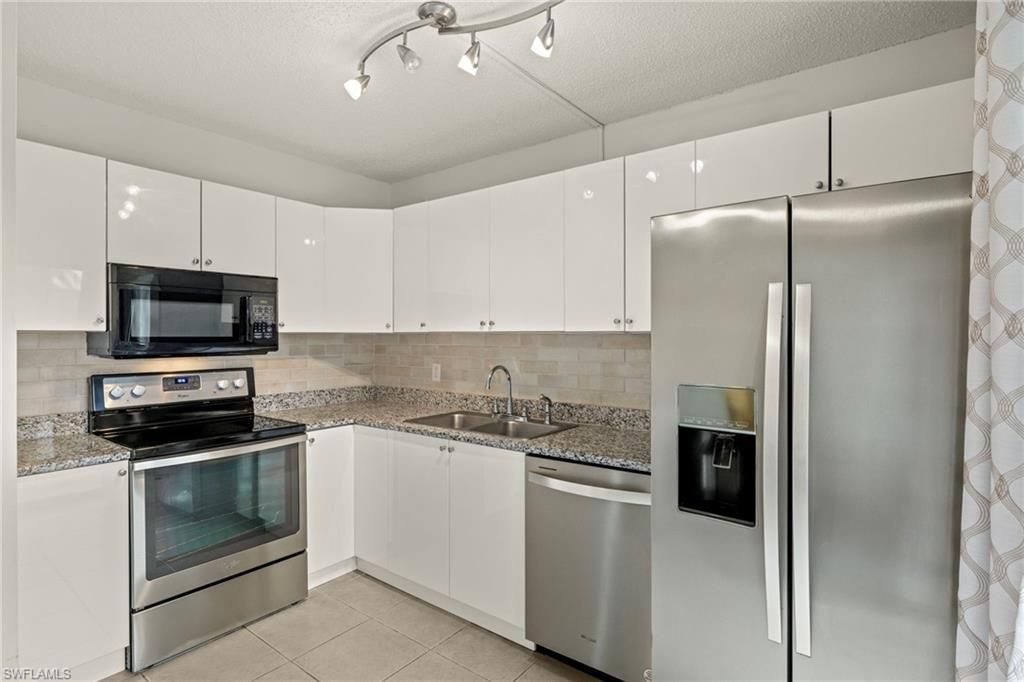 1520 Park Meadows Dr , Unit 1, Fort Myers, FL 33907 Photo