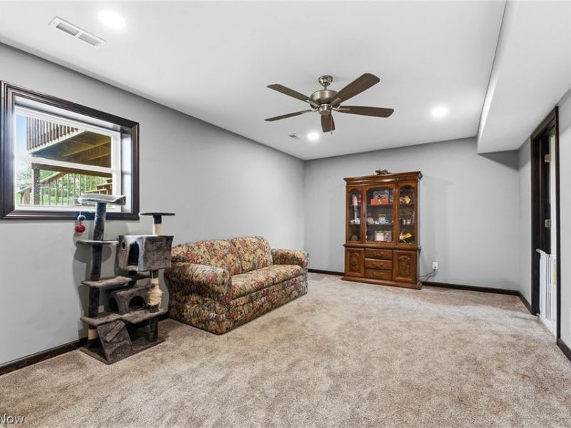 4588 S Elyria Road, Shreve, OH 44676 Photo 13