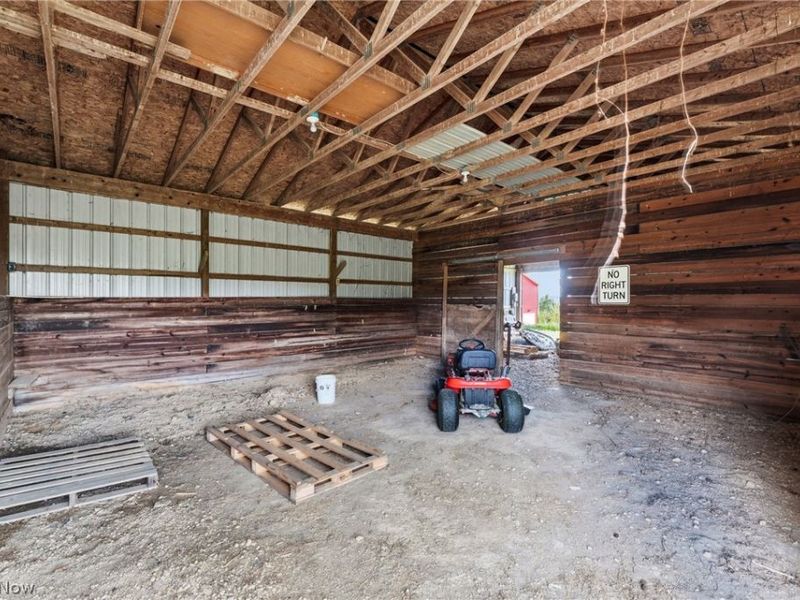 4588 S Elyria Road, Shreve, OH 44676 Photo 19