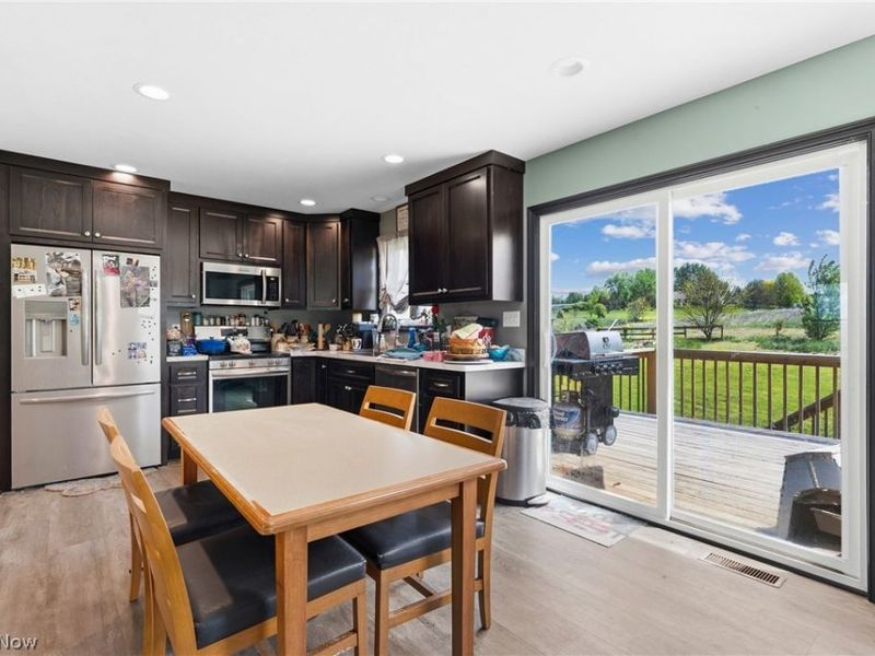 4588 S Elyria Road, Shreve, OH 44676 Photo 7