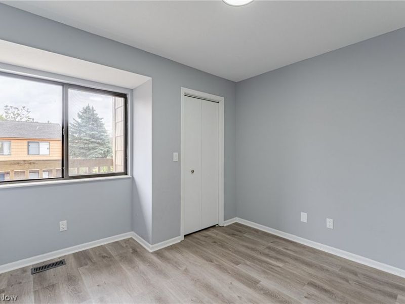 695 Carroll Street, Akron, OH 44304 Photo 18