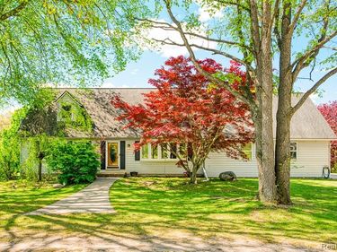 6879 Crofoot Road, Iosco Twp, MI 48843
