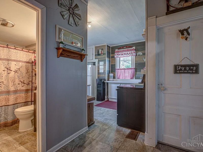 1228 W Florence Campbellstown Road, Jackson Twp, OH 45320 Photo 16