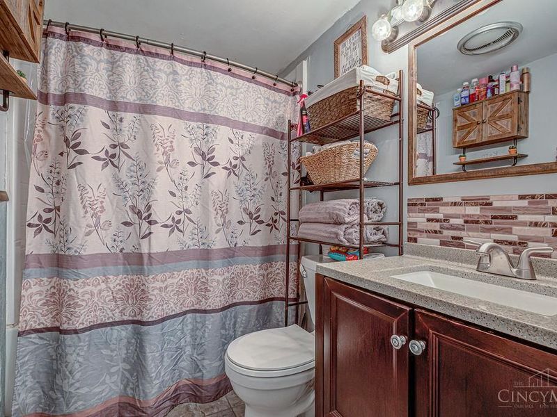 1228 W Florence Campbellstown Road, Jackson Twp, OH 45320 Photo 17