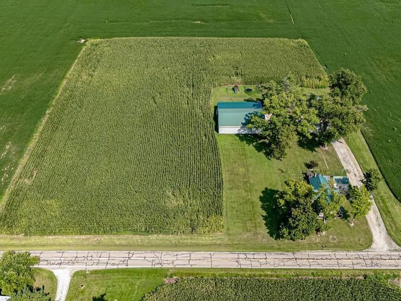 1228 W Florence Campbellstown Road, Jackson Twp, OH 45320 Photo 2