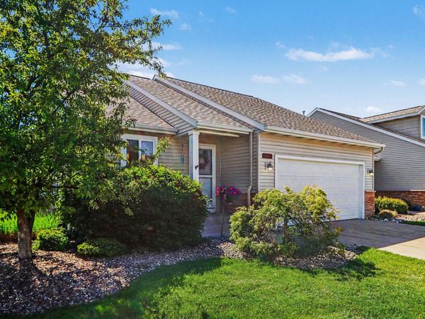 1257 S Village Circle, Kalamazoo, MI 49009
