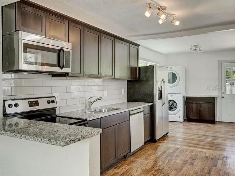 1411 34th Avenue N, Saint Petersburg, FL 33704 Photo