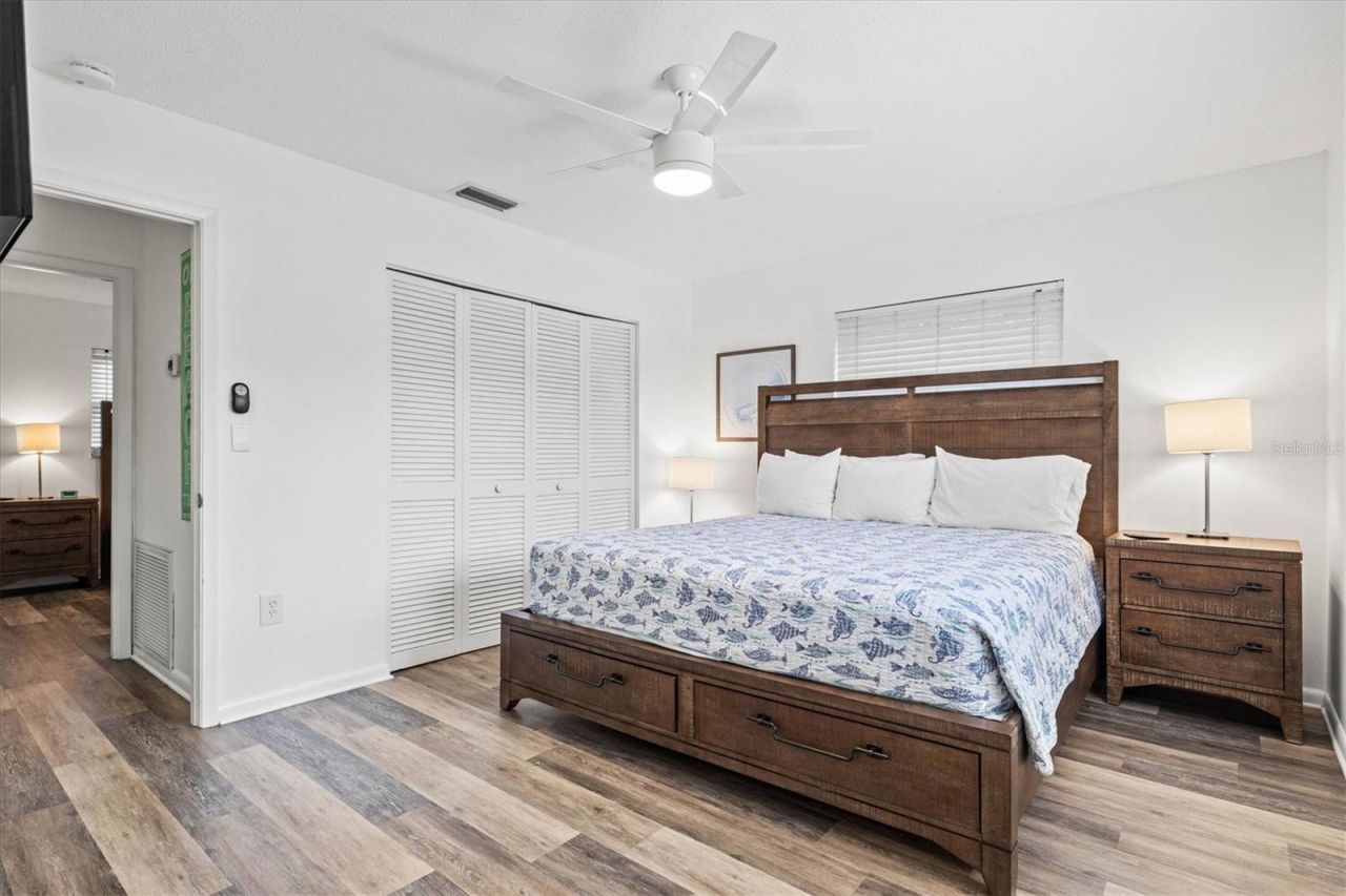 2572 Jefferson Circle, Sarasota, FL 34239 Photo