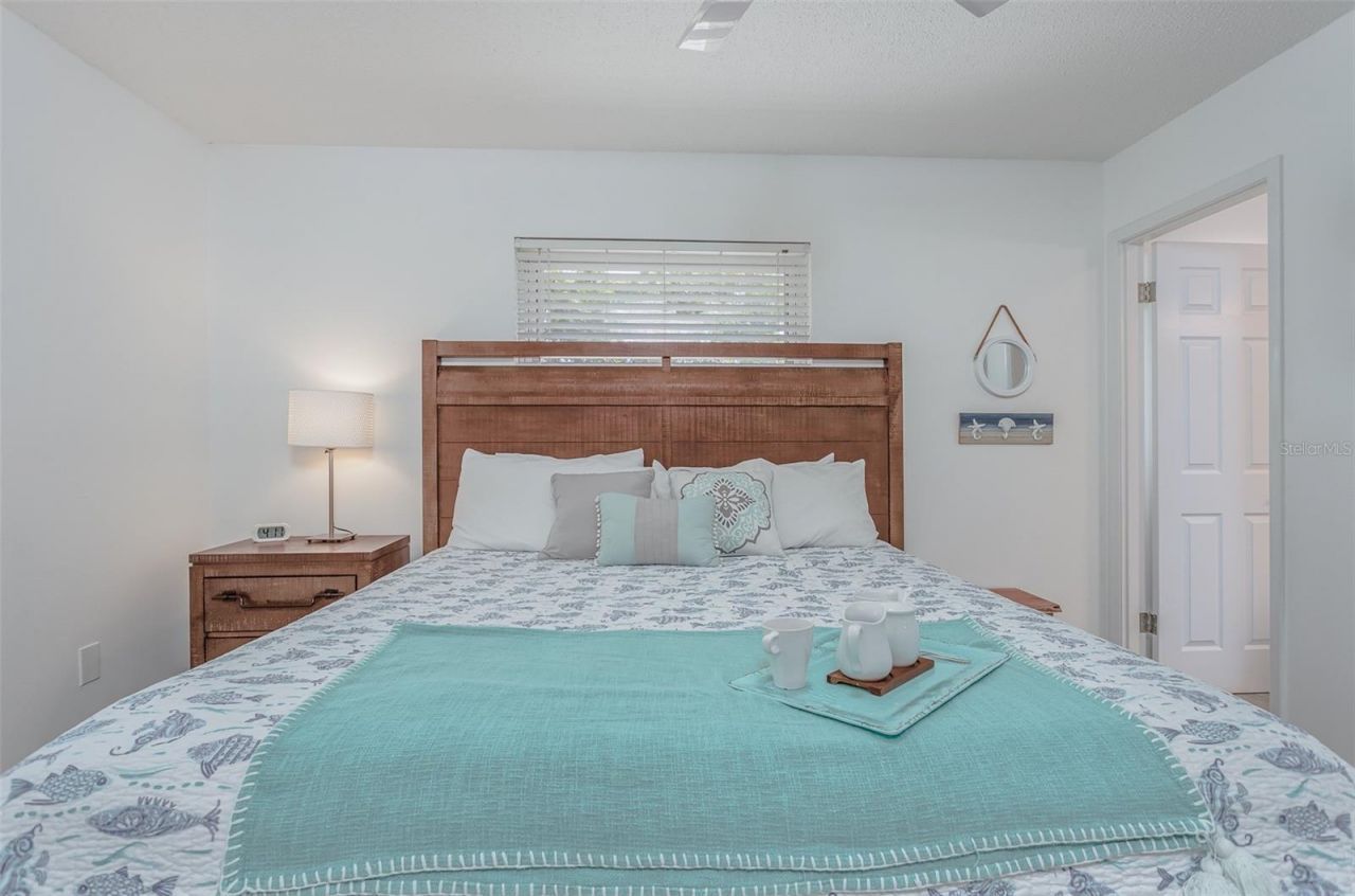 2572 Jefferson Circle, Sarasota, FL 34239 Photo