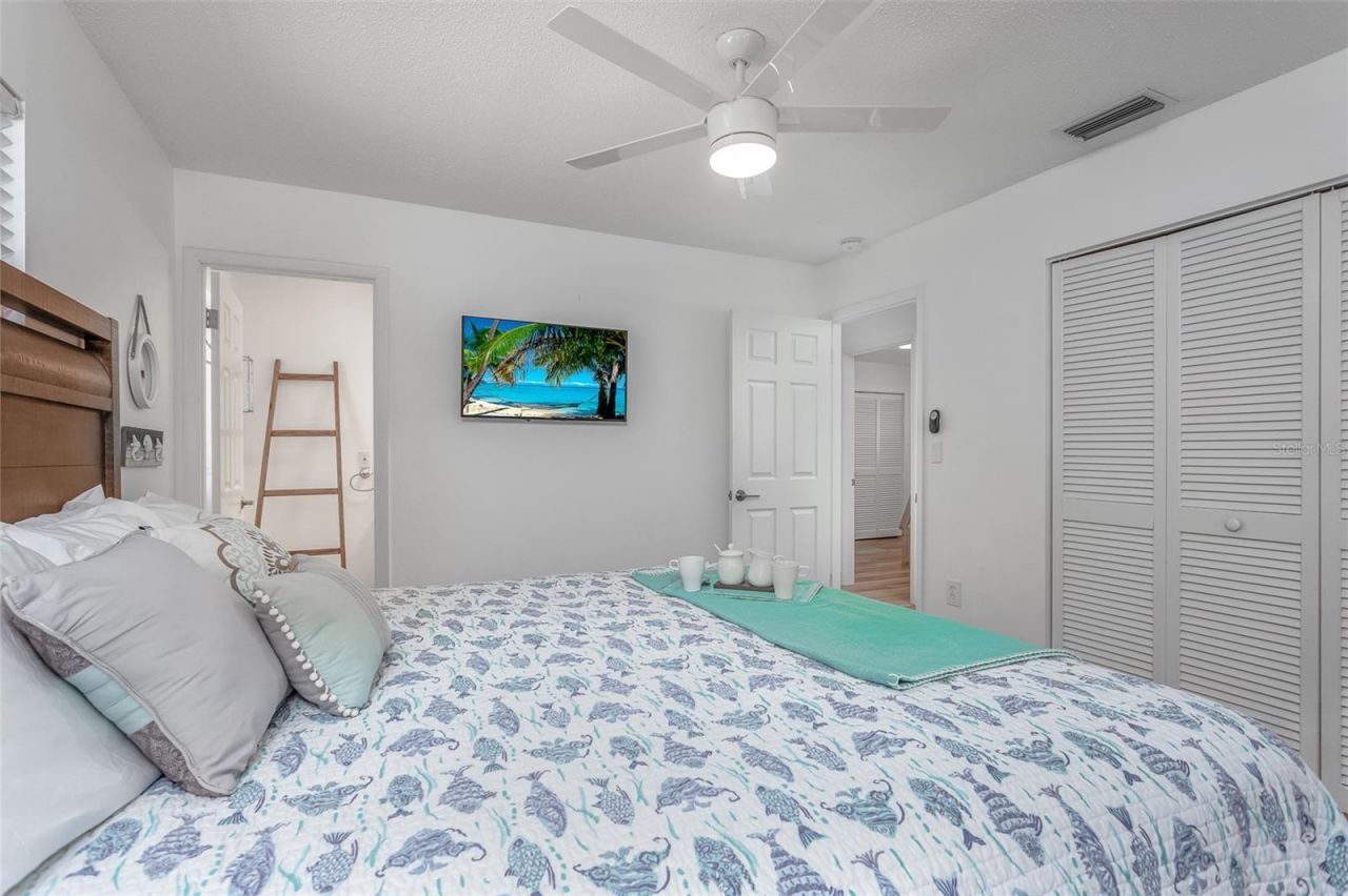 2572 Jefferson Circle, Sarasota, FL 34239 Photo