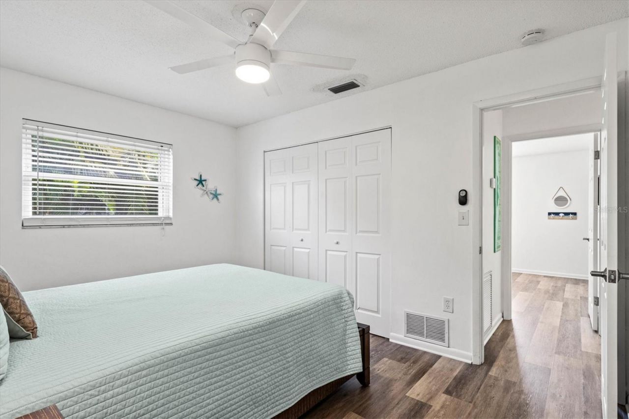 2572 Jefferson Circle, Sarasota, FL 34239 Photo