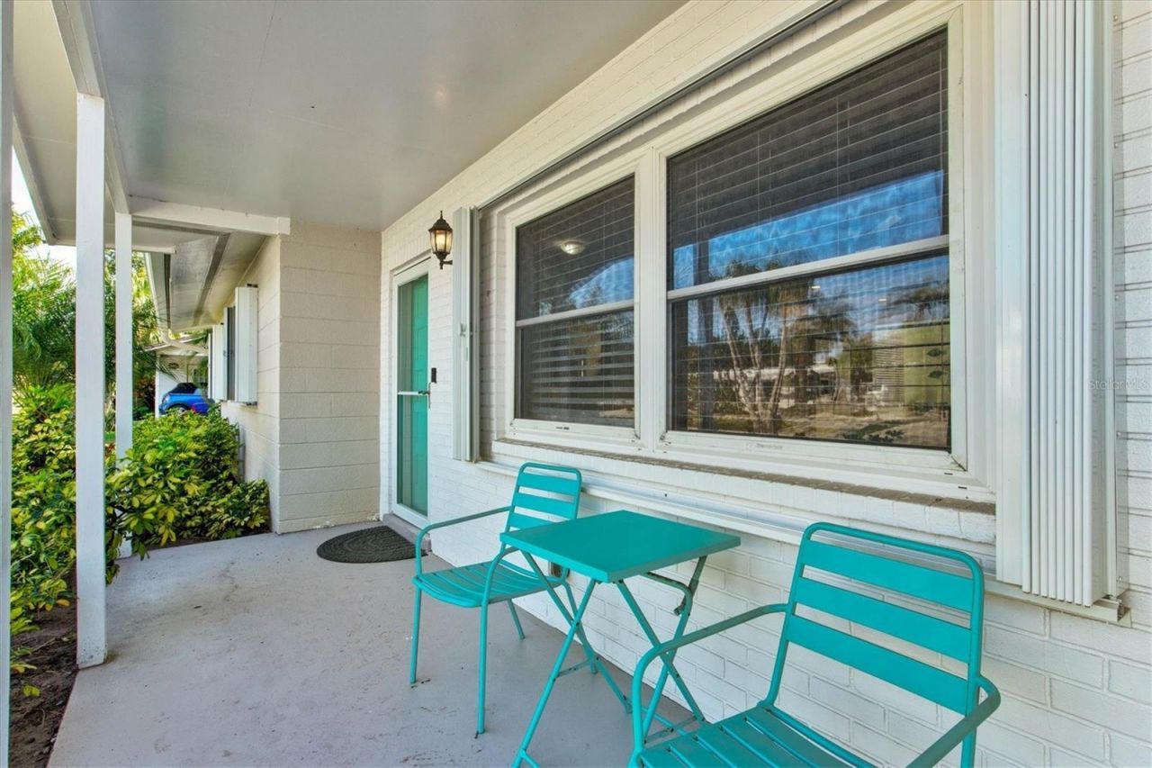 2572 Jefferson Circle, Sarasota, FL 34239 Photo