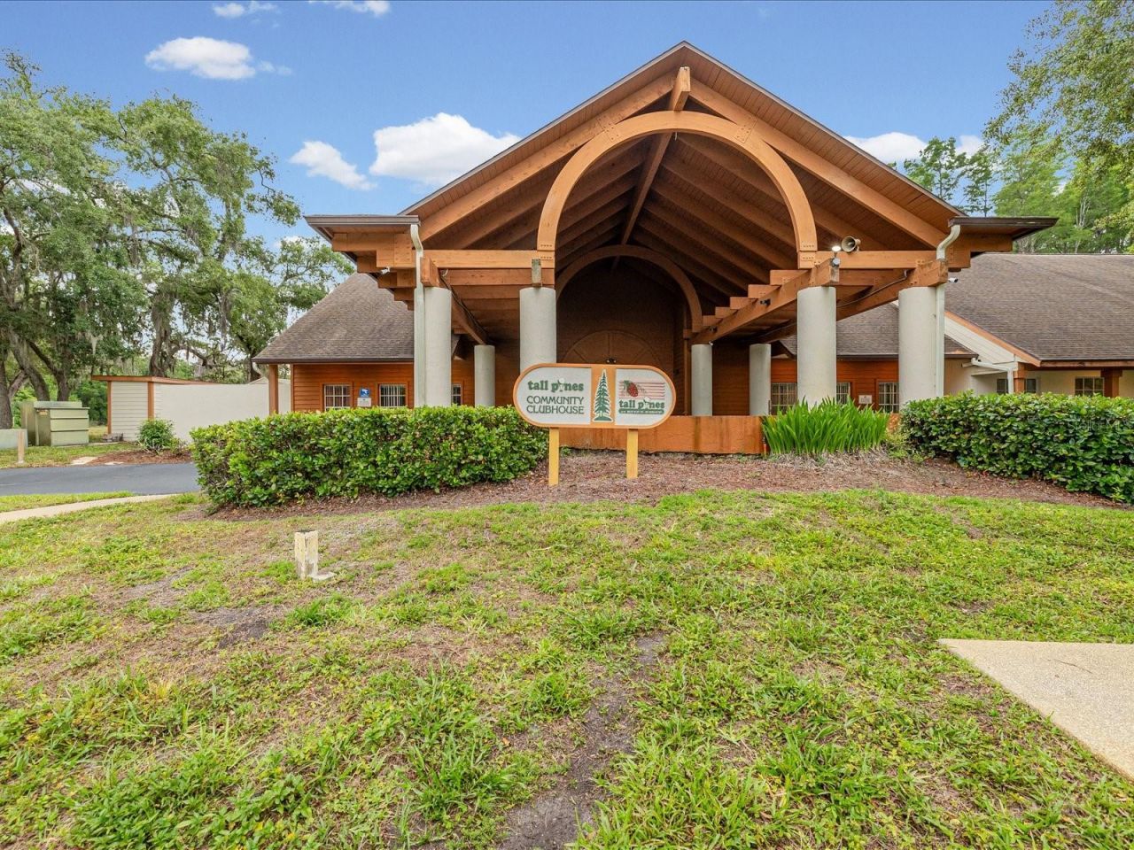 10836 Brookhaven Drive, New Port Richey, FL 34654 Photo