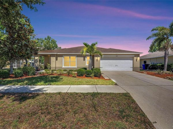 5204 MOON SHELL DRIVE , APOLLO BEACH, FL 33572