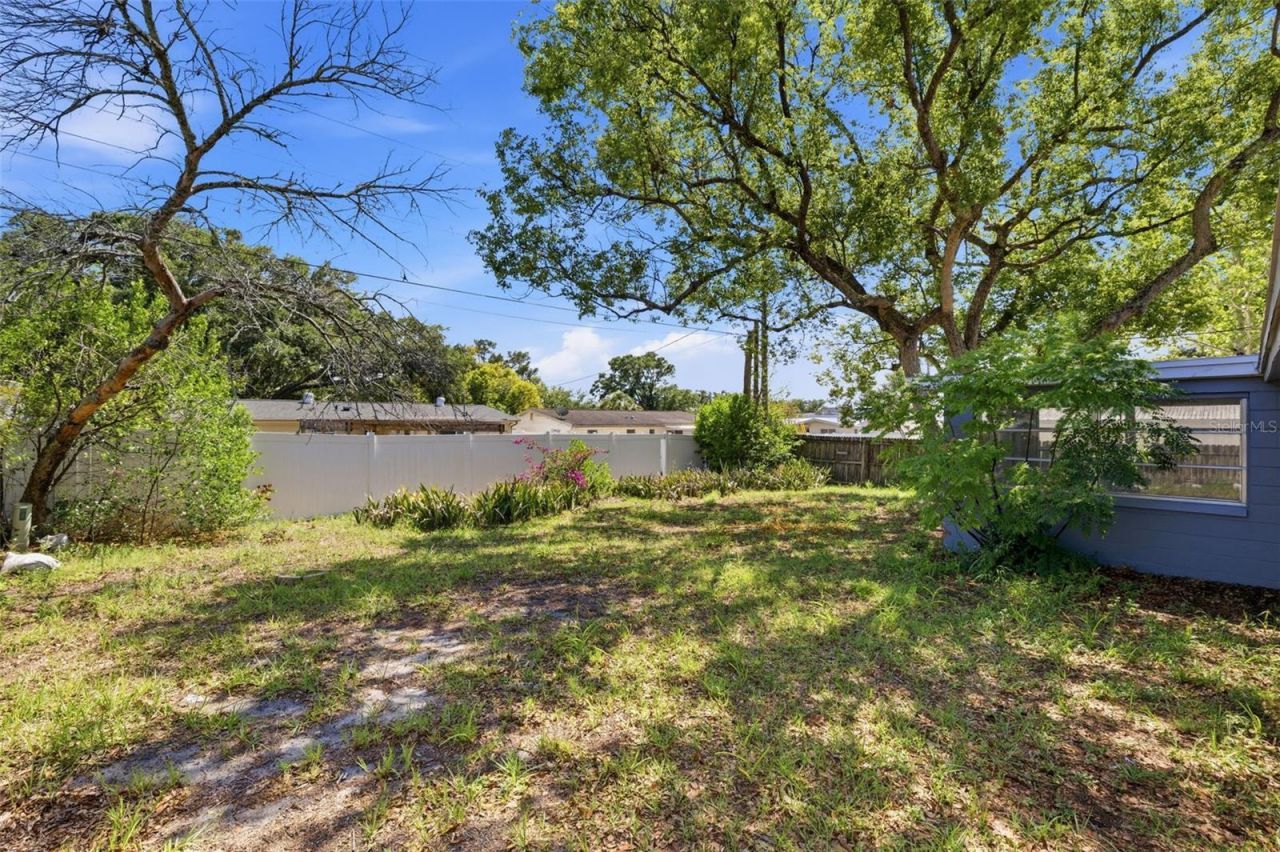 6150 Emerald Drive, New Port Richey, FL 34653 Photo