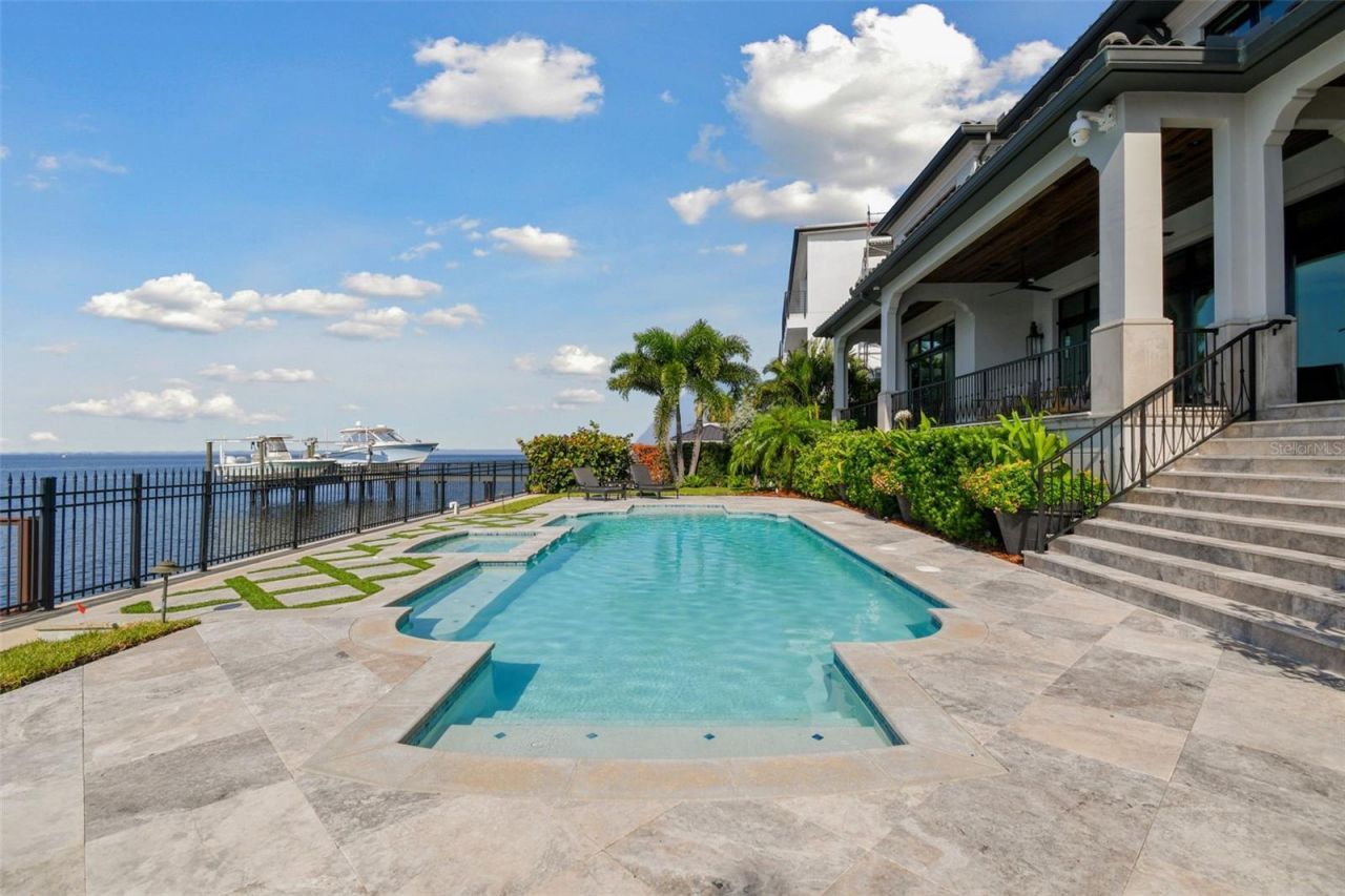 5120 W Longfellow Avenue, Tampa, FL 33629 Photo