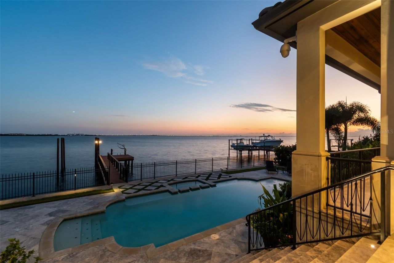 5120 W Longfellow Avenue, Tampa, FL 33629 Photo