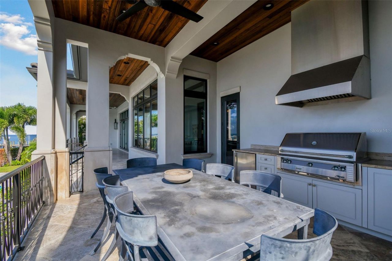 5120 W Longfellow Avenue, Tampa, FL 33629 Photo