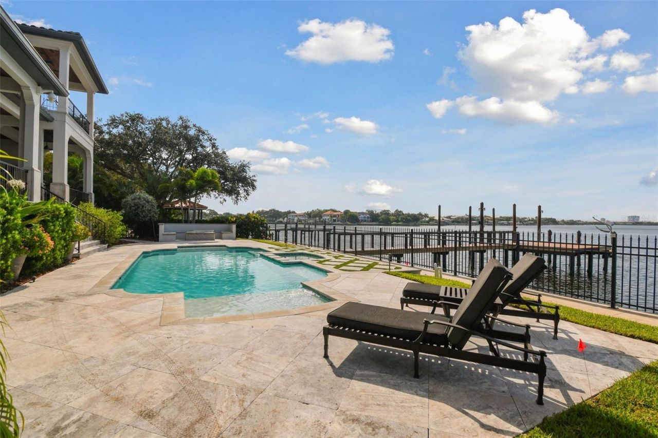 5120 W Longfellow Avenue, Tampa, FL 33629 Photo