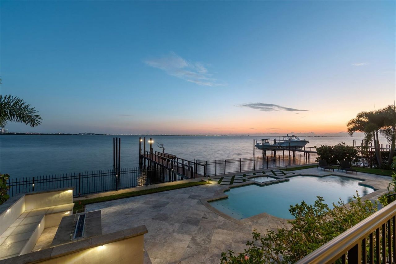 5120 W Longfellow Avenue, Tampa, FL 33629 Photo