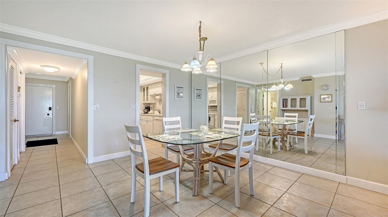 4325 Gulf Of Mexico Drive, Unit 103, Longboat Key, FL 34228 Photo