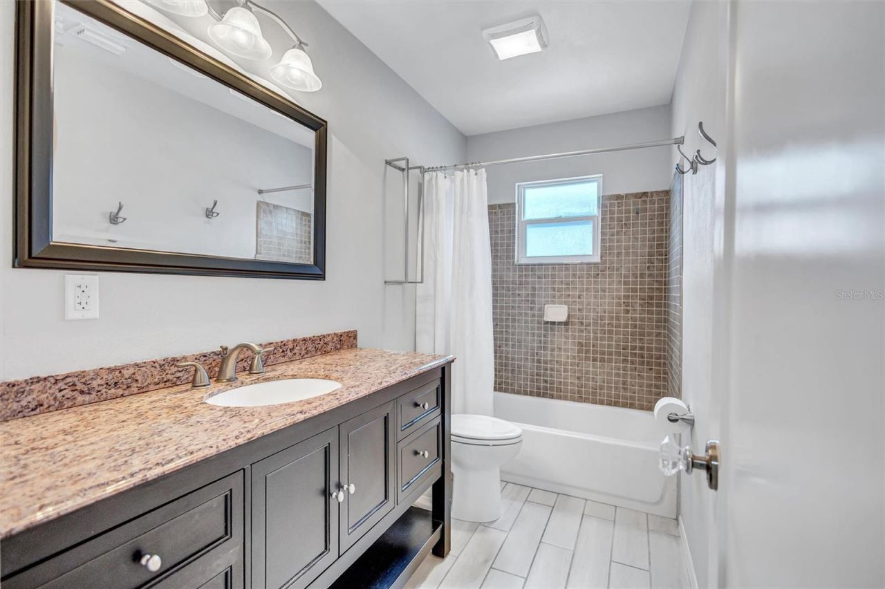 4417 Trout Drive Se, Saint Petersburg, FL 33705 Photo