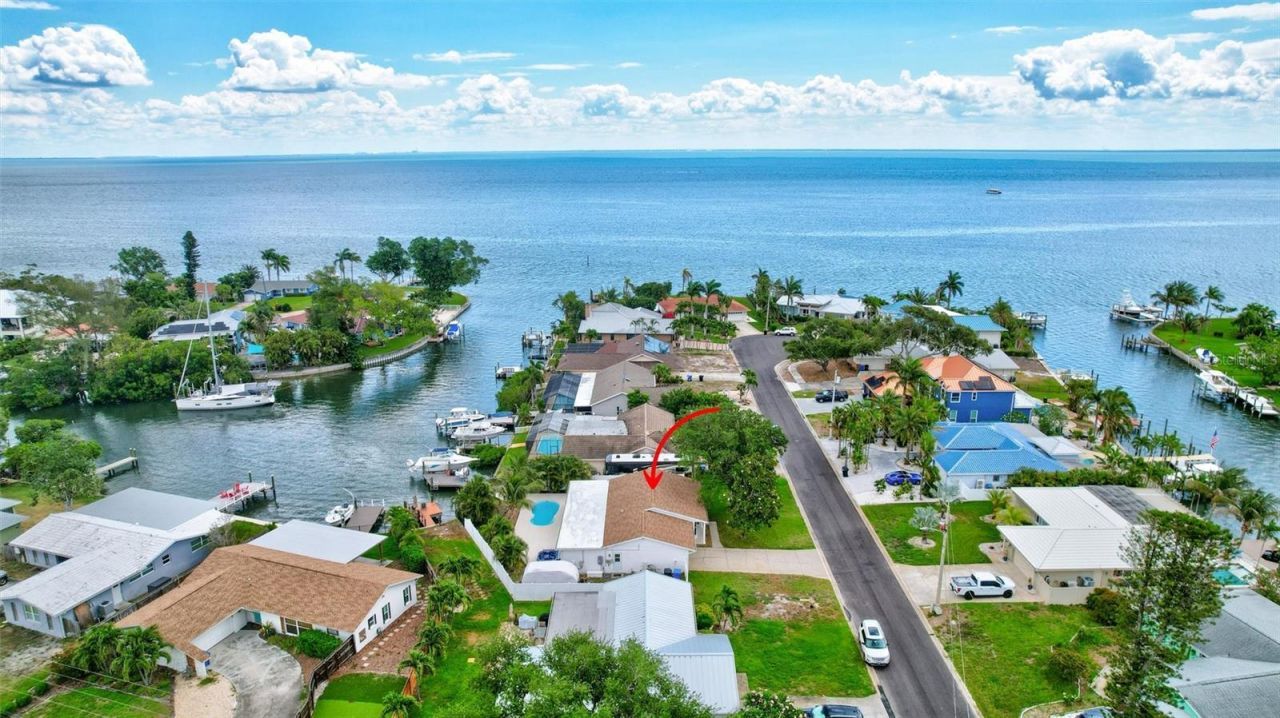 4417 Trout Drive Se, Saint Petersburg, FL 33705 Photo
