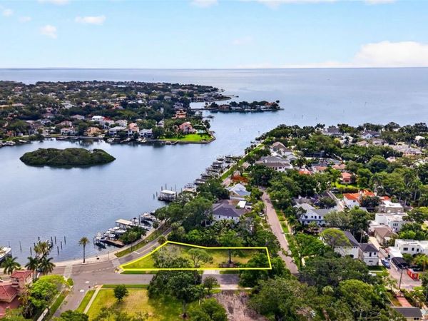 1956 COFFEE POT BOULEVARD NE, ST PETERSBURG, FL 33704