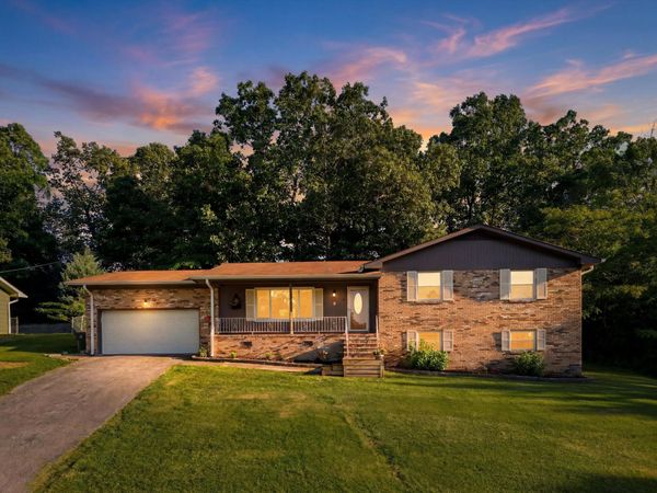 504 Oak Tree Drive, Chattanooga, TN 37415