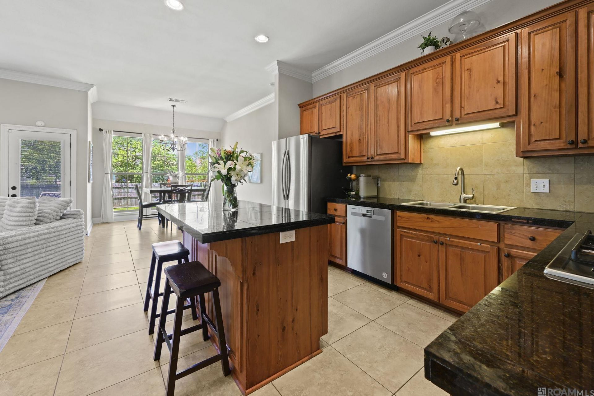 15145 Wax Myrtle Ave, Baton Rouge, LA 70817 Main Photo