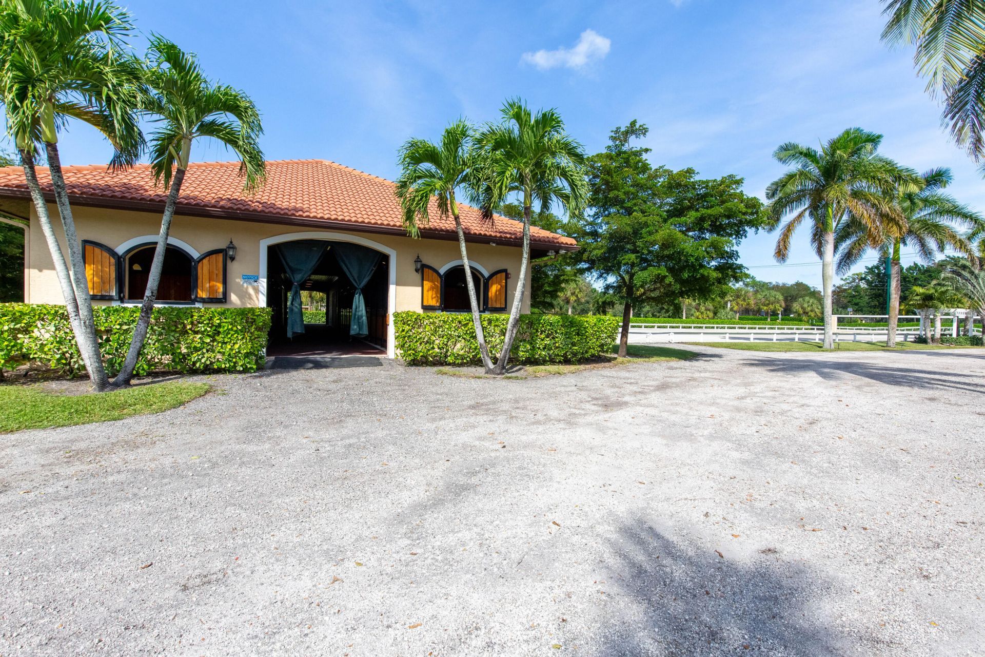 14943 Paddock Drive, Wellington, FL 33414 Photo