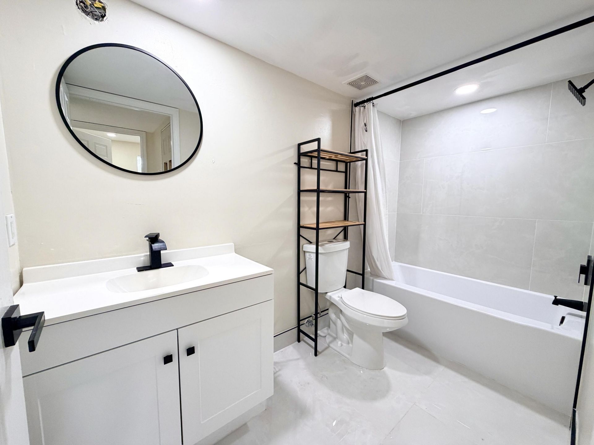 9630 NW 2nd Street, Unit 6-308, Pembroke Pines, FL 33024 Photo