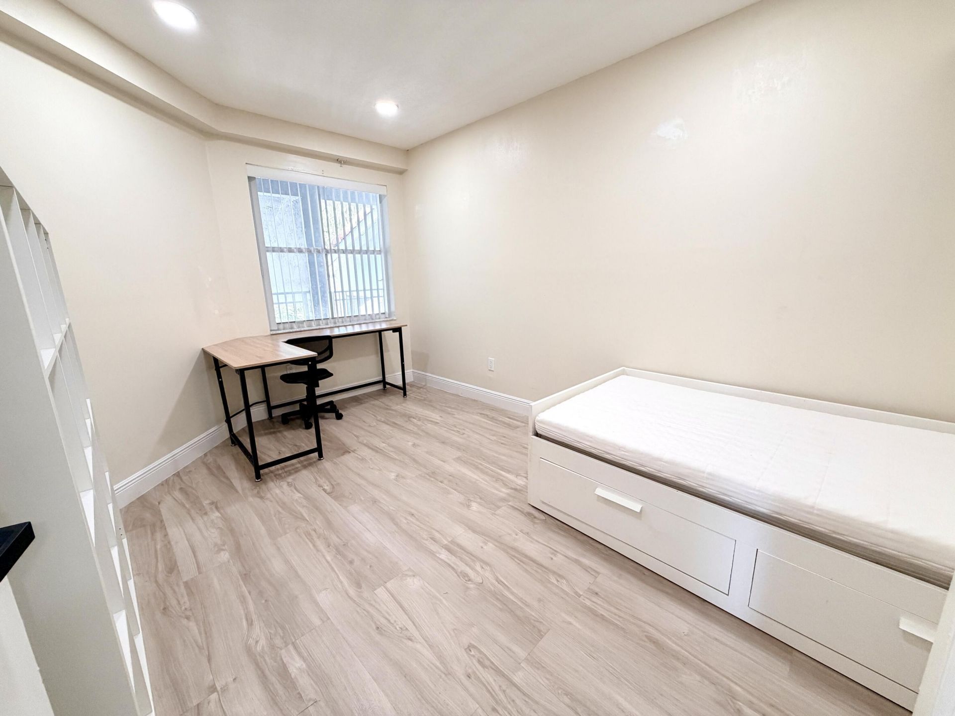 9630 NW 2nd Street, Unit 6-308, Pembroke Pines, FL 33024 Photo