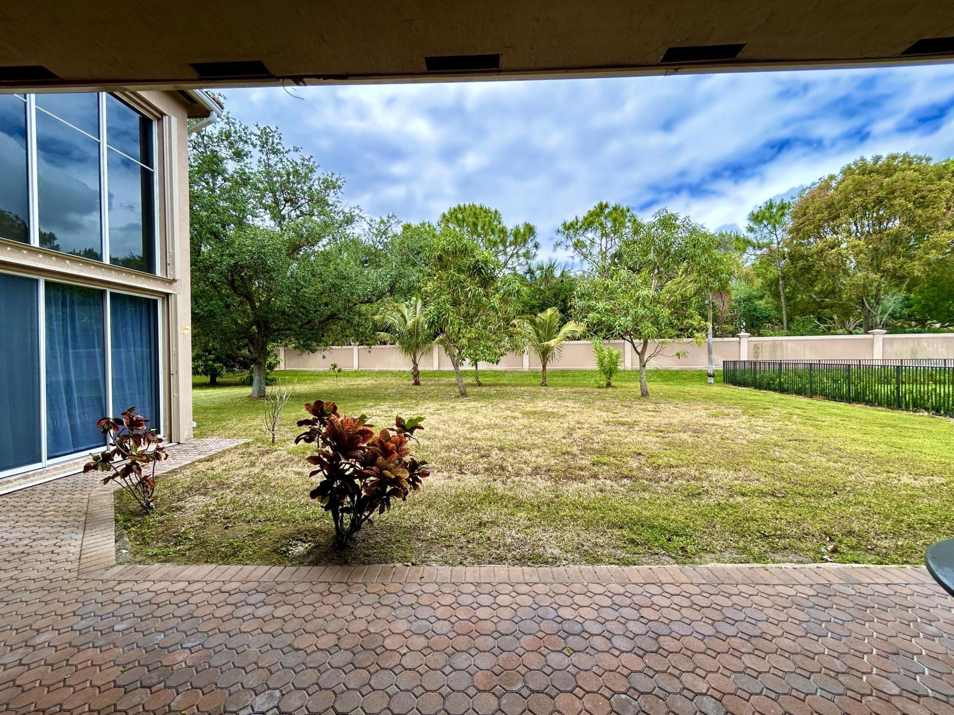 9249 Pineville Drive, Lake Worth, FL 33467 Photo