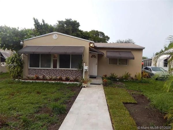 1111 N 25th Avenue, Hollywood, FL 33020