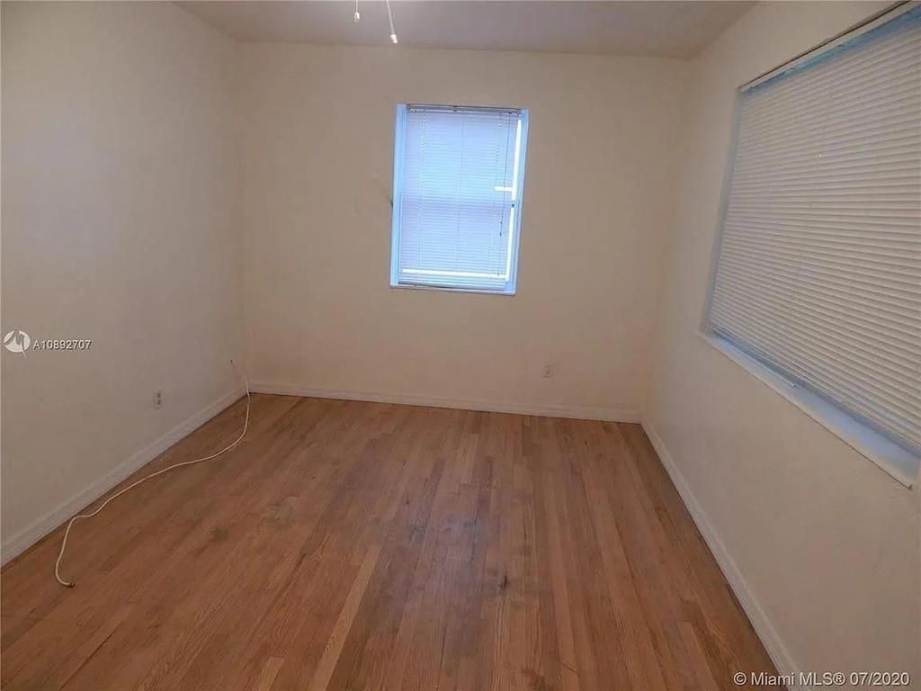 1111 N 25th Avenue, Hollywood, FL 33020 Photo